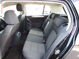 Volkswagen Golf (2009) 1.4 MPI, AC, výhřev sed - náhled 11