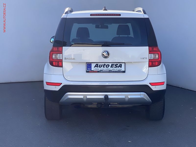 Škoda Yeti (2014) 1.2 TSi, Outdoor, TZ - fotka 5 z 17