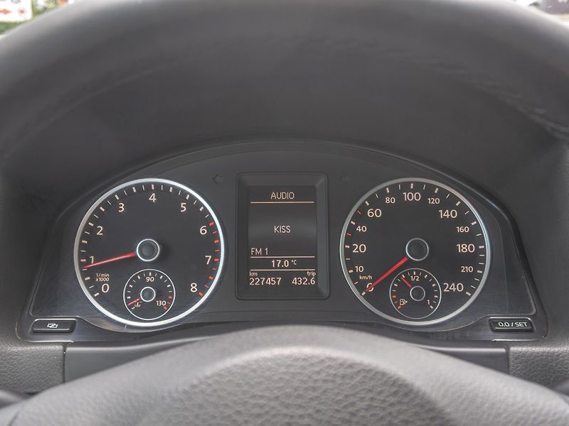 Volkswagen Tiguan (2010) ČR 2.0TSI 125KW 4x4 - SERVIS - fotka 20 z 48