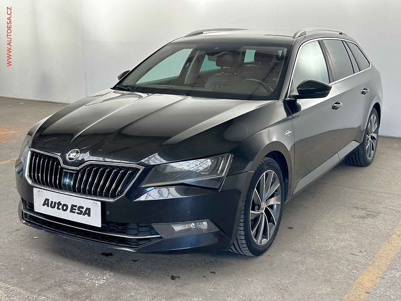 Škoda Superb (2015) 2.0TDi, 1.maj, L&K, DSG - fotka 3 z 17
