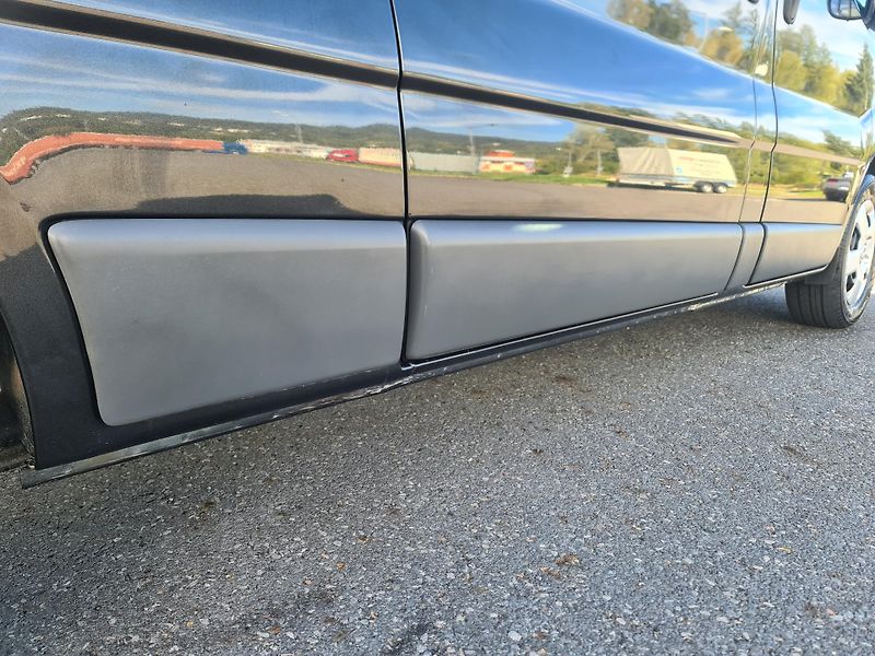 Opel Vivaro (2012) LONG 2.0 CDTi KLIMA 9-MÍST SER - fotka 40 z 42