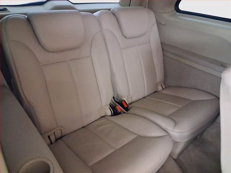Mercedes-Benz GL (2007) 320 CDI, 4X4, Automat, 7 míst - fotka 17 z 24