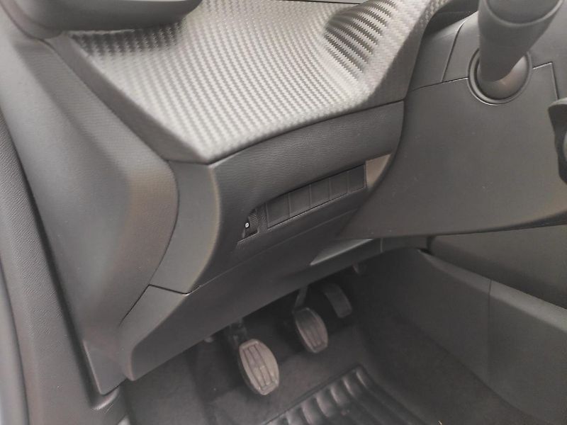 Peugeot 2008 (2026) STYLE 1.2 100k MAN6  - fotka 23 z 24