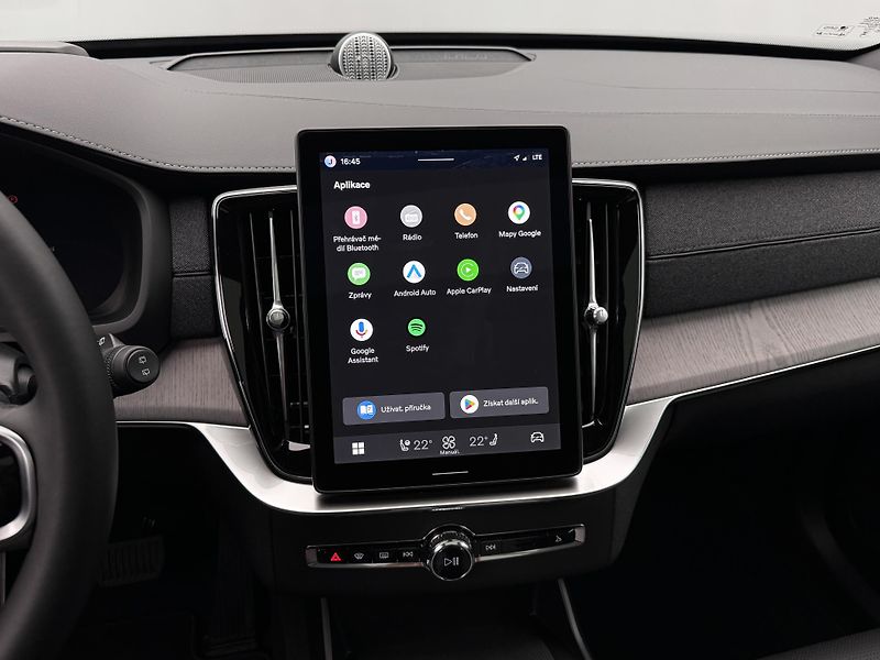 Volvo XC90 (2026) T8 AWD RECHARGE DARK PLUS 7m - fotka 8 z 27