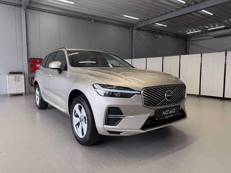 Volvo XC60 (2026) B5 2.0L 250+14 HPAT8 AWD CORE - fotka 6 z 26