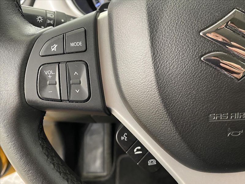 Suzuki Vitara 1,4 BoostJet Allgrip - fotka 14 z 27