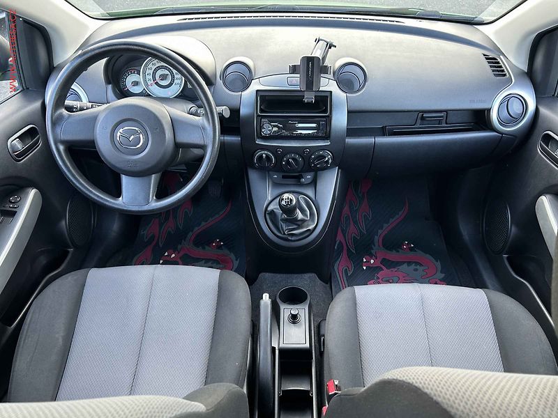 Mazda 2 (2009) 1.4i, 2.maj,ČR, AC - fotka 8 z 15