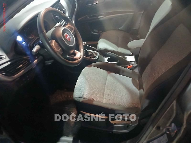 Fiat Tipo (2020) 1.4 i, 2.maj,ČR, Klima - fotka 3 z 3
