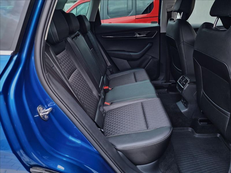 Škoda Karoq 2.0TDI Style,původ ČR,1.Maj. - fotka 15 z 50