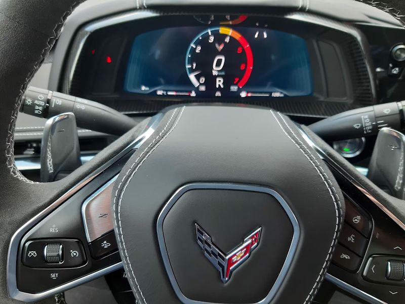 Chevrolet Corvette C8 Stingray 3LT Magnetic Lift - fotka 16 z 23