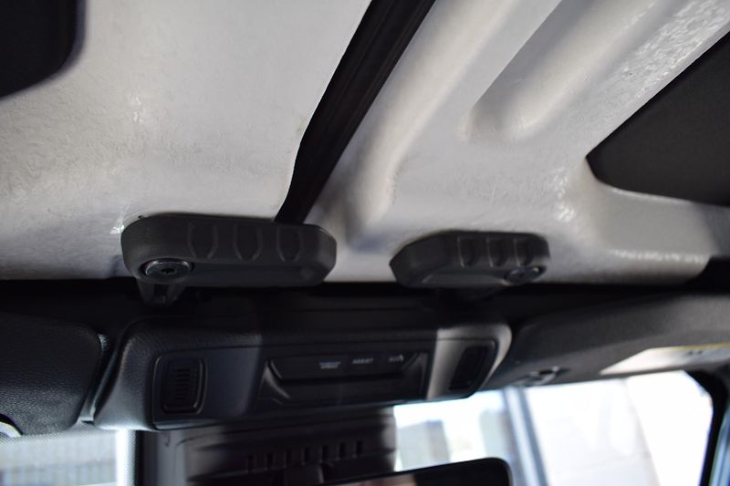 Jeep Wrangler (2024) Rubicon/Expedice/Naviják/Ledni - fotka 33 z 72