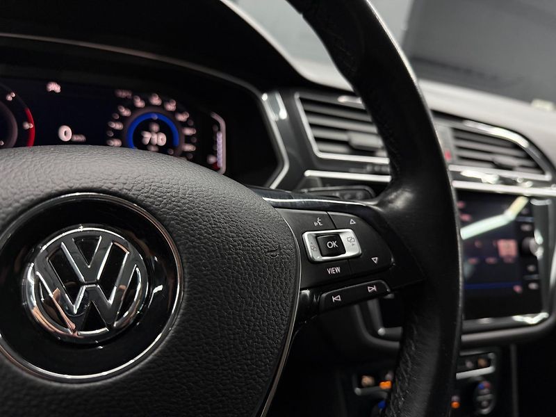 Volkswagen Tiguan (2020) 2.0 TDi DSG Highline - fotka 22 z 28