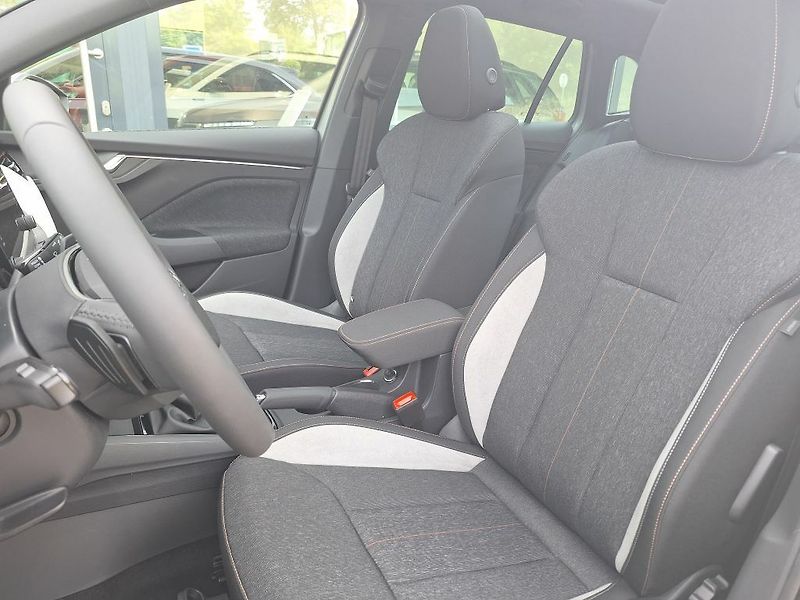 Škoda Scala Top Selection 1,0TSI 85kW - fotka 10 z 12