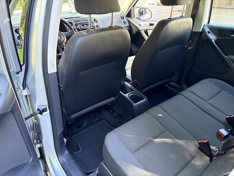 Volkswagen Tiguan (2012) 1.4 TSI BlueMotion Tech -PĚKNÝ - fotka 8 z 26