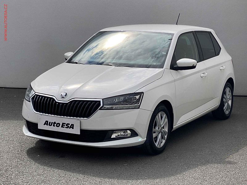 Škoda Fabia (2021) 1.0 TSi, 1.maj,ČR, Style - fotka 3 z 17