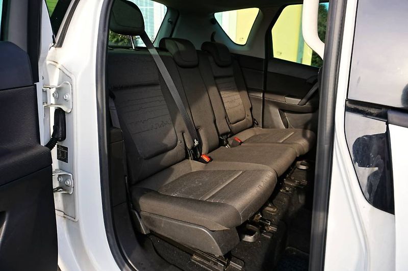 Opel Meriva (2016) ENJOY 1.4T 88 kW - fotka 16 z 39