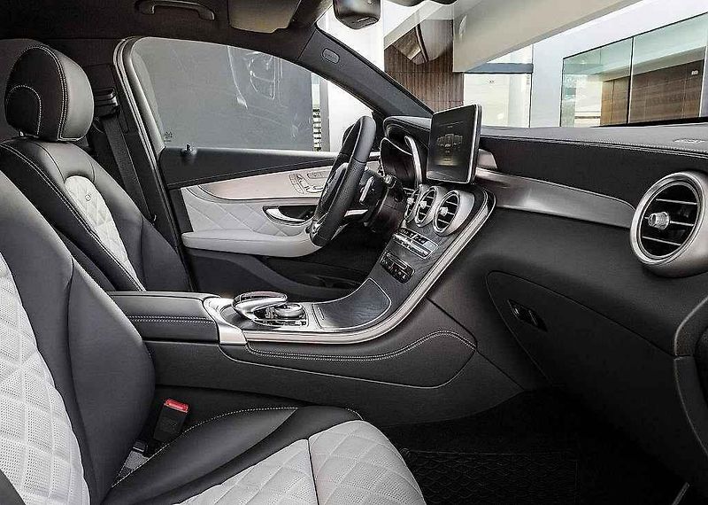 Mercedes-Benz GLC Coupé.