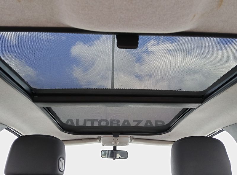 Renault Twingo (2011) Panorama! edice Day & Night! - fotka 18 z 21