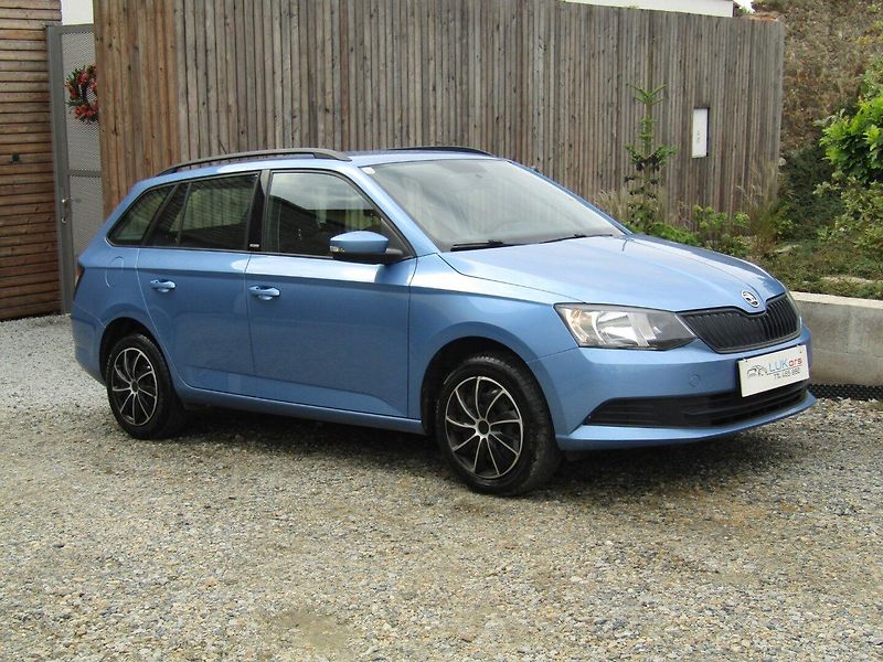 Škoda Fabia (2016) 1.2 TSI 66kW  ZIMNÍ+LETNÍ PNEU - fotka 7 z 36