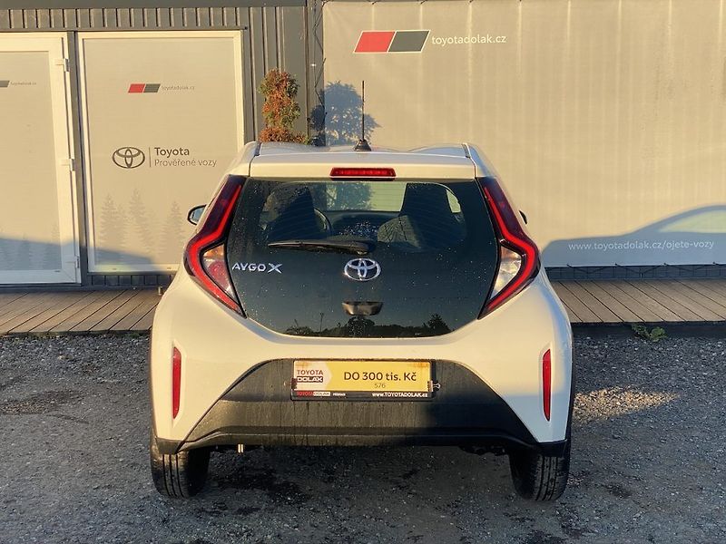 Toyota Aygo 1.0i, ČR, Comfort, automat,DPH - fotka 6 z 15