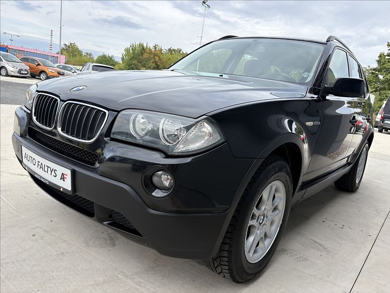 BMW X3 2,0 Č.R servisovano 6MT - fotka 11 z 31