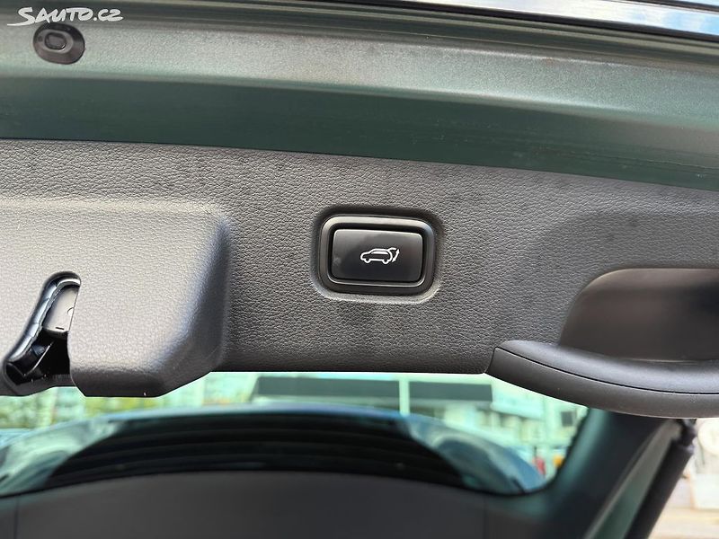 Kia Sportage 1.6 CRDI 100 kW ČR TAŽNÉ - fotka 33 z 41