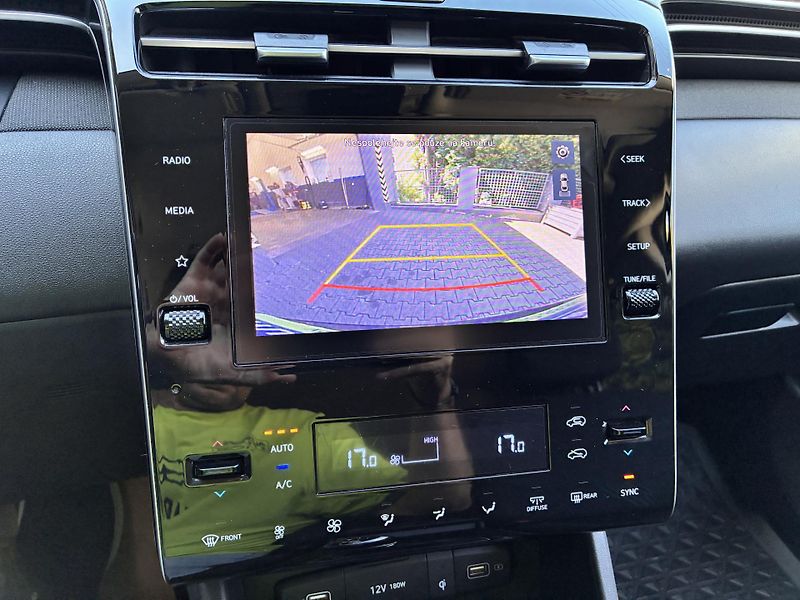 Hyundai Tucson 1.6T-GDi 110kW SMART TAŽNÉ     - fotka 19 z 31