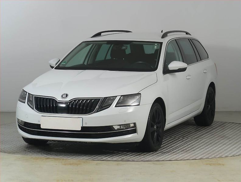 Škoda Octavia (2019) Style 2.0 TDI, Automat - fotka 2 z 19