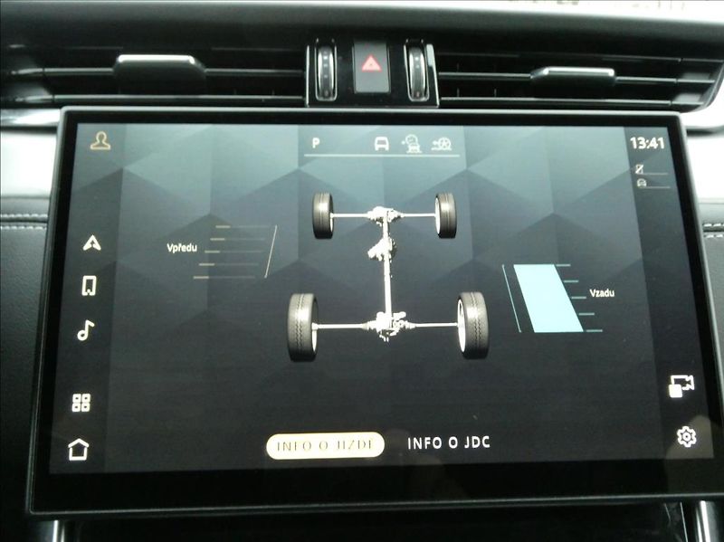 Jaguar XF 2,0 D200 R-Dynamic S,1M,ČR,DPH - fotka 30 z 36