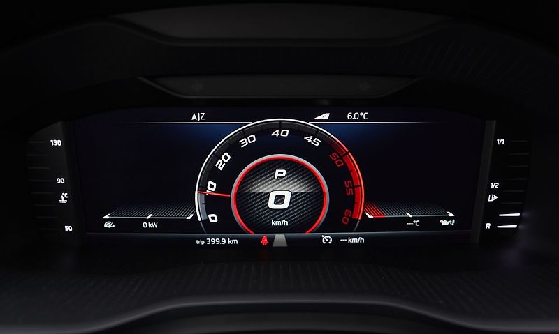 Škoda Kodiaq RS 2.0 TDI DSG 4x4/176 Kw - fotka 39 z 49