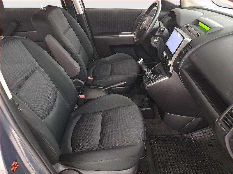 Mazda 5 (2010) 2.0, 7 míst, Xenony, Tempomat - fotka 9 z 19