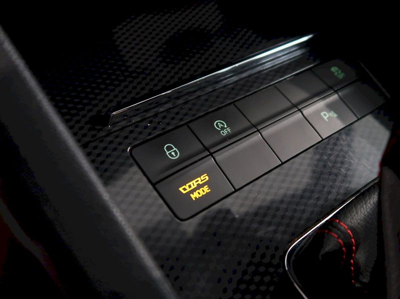 Škoda Octavia (2019) RS CHALLENGE 2.0TDI 135KW DSG - fotka 26 z 46