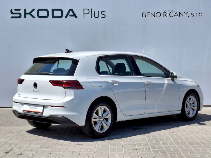 Volkswagen Golf (2020) Life 1,5TSi 96kW - fotka 2 z 33