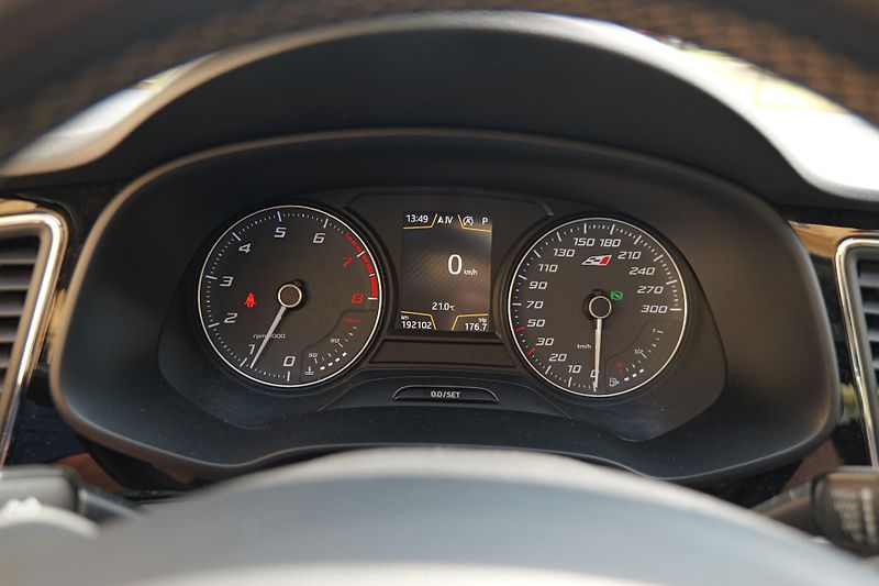 Seat Leon Cupra 300 DCC bez OPF! - fotka 20 z 39