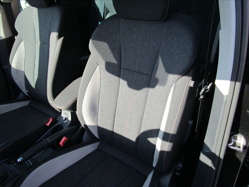 Škoda Scala 1.0TSi  130 Let Premium, 1. ma - fotka 14 z 43