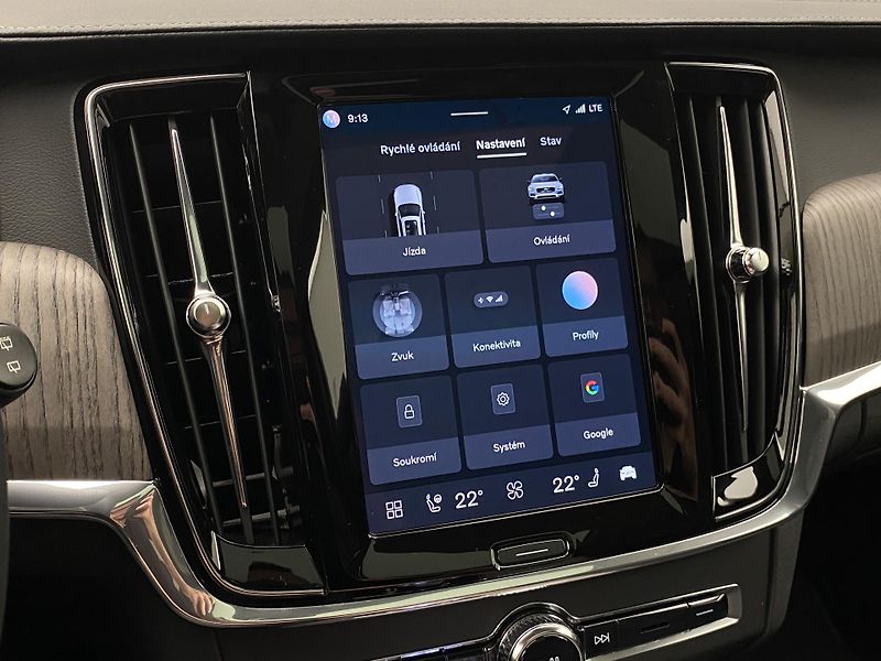 Volvo V90 CC B4 AWD ULTIMATE AUT  - fotka 49 z 62