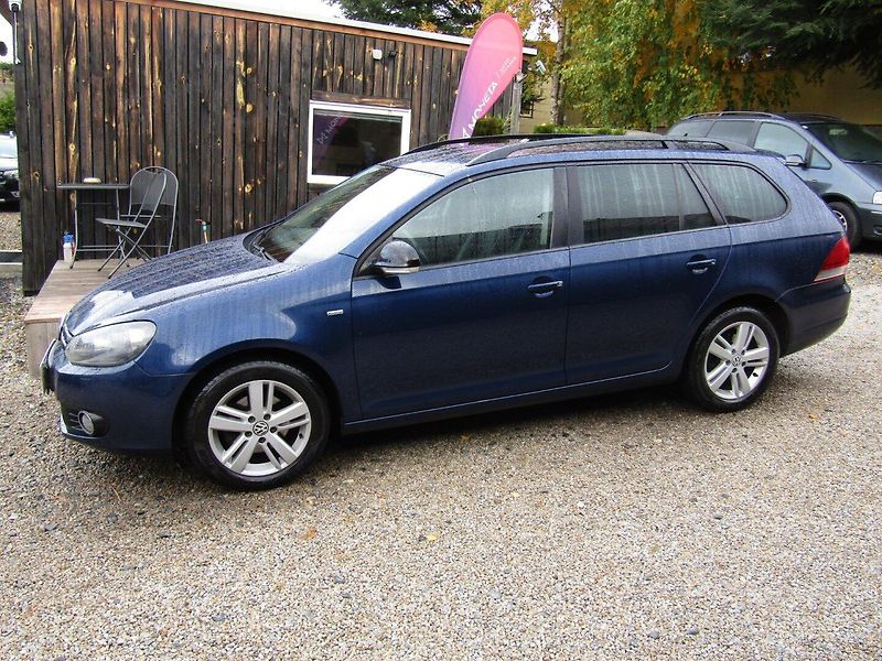 Volkswagen Golf (2012) 1.2 TSI 77kW - fotka 2 z 33