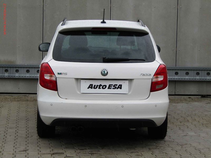 Škoda Fabia (2010) 1.4 TSi, ČR, RS, servis.kniha - fotka 5 z 19