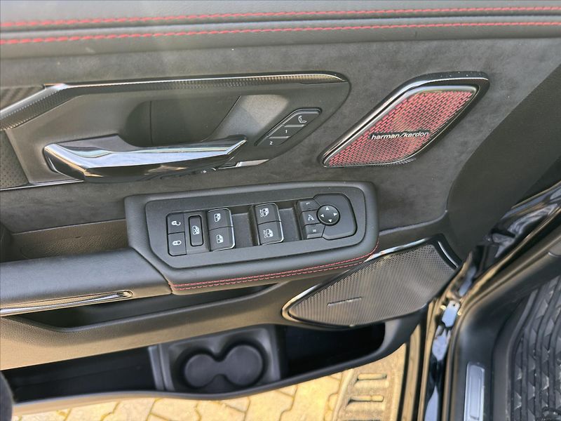 Dodge RAM 2,9   1500 CrewCab 3,0 RHO - fotka 23 z 31