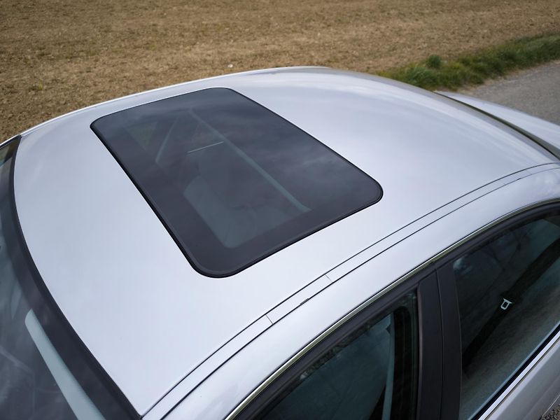 BMW Řada 3 320iAUTOMAT 6VÁLCŮ*BEZ KOROZE* - fotka 11 z 87