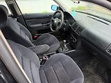 Volkswagen Golf (1999) 1.4 i Nová STK - náhled 15