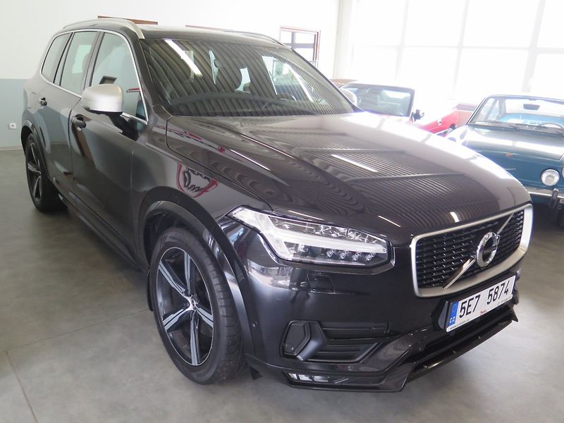 Volvo XC90 (2015) 2.0D5 RDesign,AWD,PoleStar,B&W - fotka 5 z 42