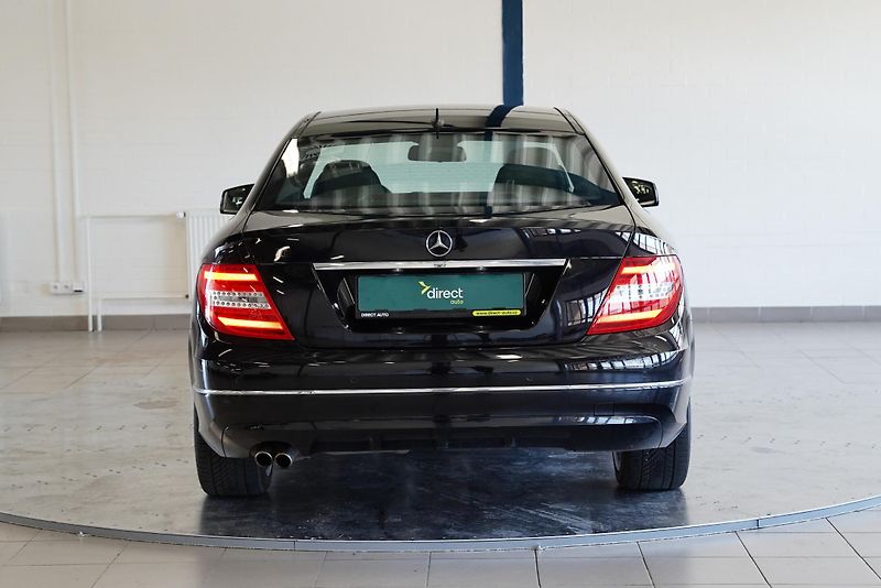 Mercedes-Benz Třídy C - fotka 4 z 6