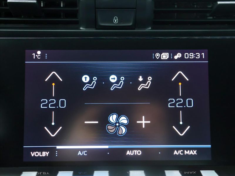 Peugeot 508 1,6 PureTech 133KW GTLINE - fotka 26 z 39