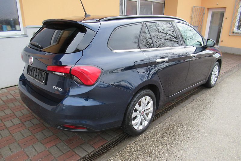 Fiat Tipo 1.6 JTDM  AUT. KLIMA  NAVIGACE - fotka 2 z 28