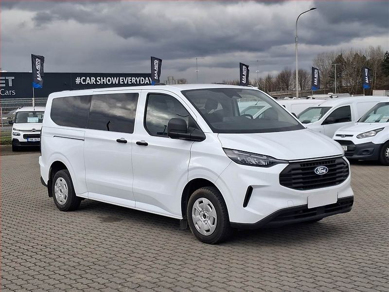 Ford Transit Custom (2024) Trend 2.0 EcoBlue, Bus, 9Míst - fotka 1 z 13