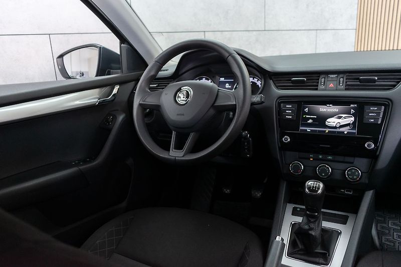 Škoda Octavia 1.5 TSI 110kW ACTIVE PLUS*ČR* - fotka 8 z 32