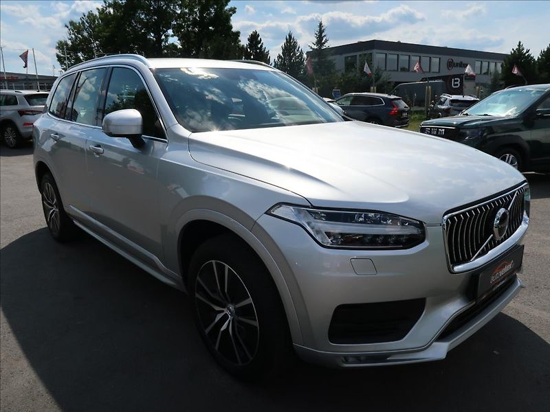 Volvo XC90 2,0 B5,173kW,MomentumPro,1maj - fotka 2 z 29