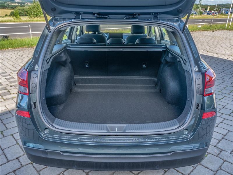 Hyundai i30 (2026) WG 1,0 T-GDI MT COMFORT - fotka 7 z 14