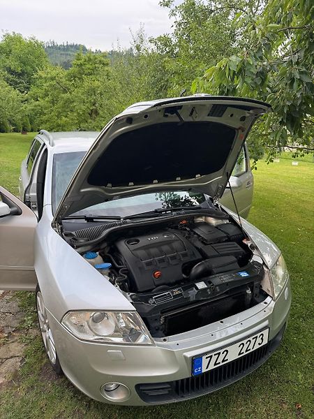 Škoda Octavia (2007) Rs 2.0 TDI - fotka 8 z 14